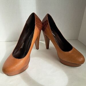 Cutesylicious Copper Colored w/Reptile Print Heels Women's Size 8